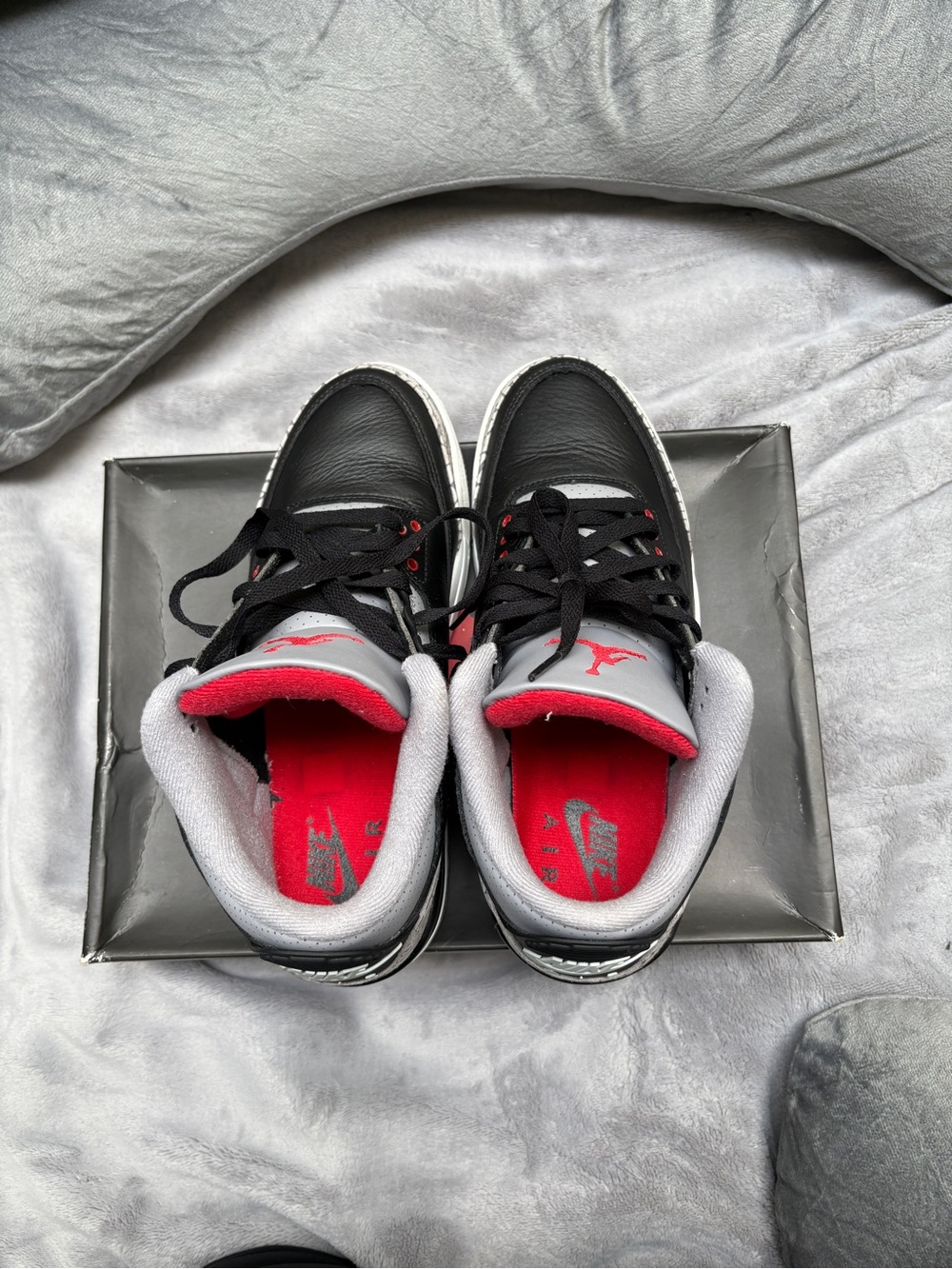 Jordan Men's Black and Gray Sneakers with Red Lining